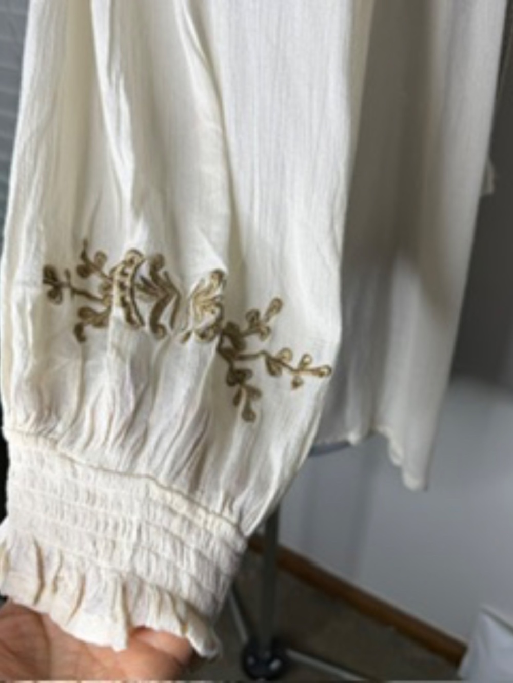 Elie Tahari Embroidered Peasant Flowy Bohemian Inspired Blouse Size 2X - Picture 5 of 10